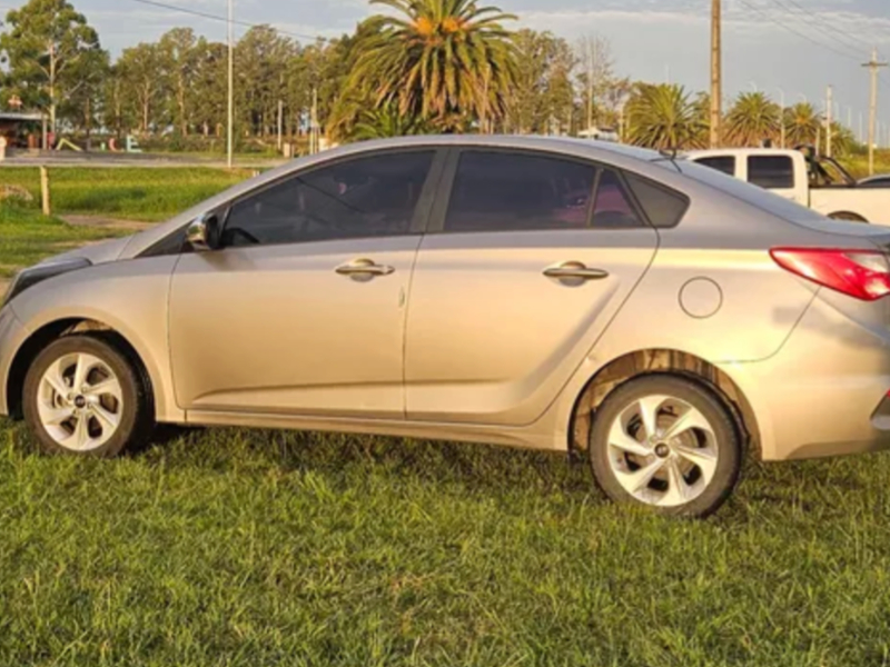 Hyundai usado en Flores