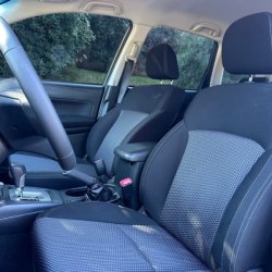 Venta en Uruguay de Subaru Forester  4 puertas 