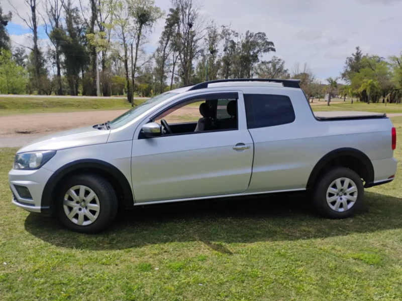 Venta en Uruguay de Volkswagen Saveiro  2 puertas 