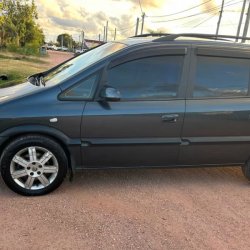 Chevrolet Zafira  suv ofrecido en La coronilla 