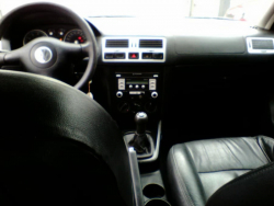 Venta en Uruguay de Volkswagen Bora  4 puertas 
