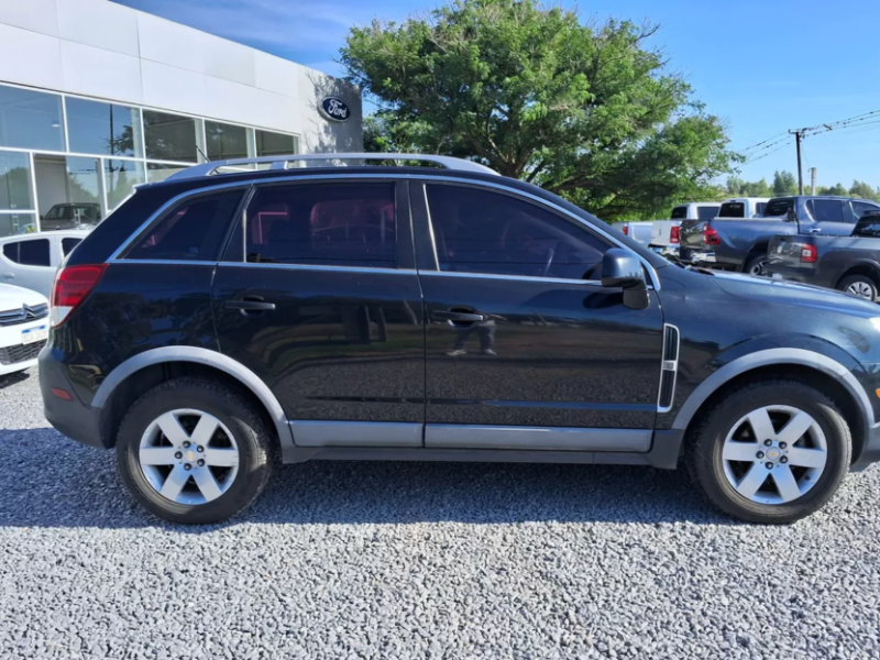 Chevrolet Captiva Sport  suv ofrecido en Mercedes 