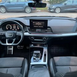 Venta en Uruguay de Audi Q5  4 puertas 