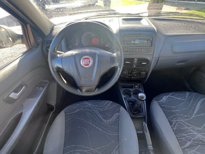 Venta en Uruguay de Fiat Strada  3 puertas 