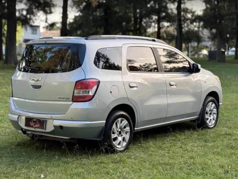 Chevrolet Spin  monovolumen ofrecido en Juanicó 