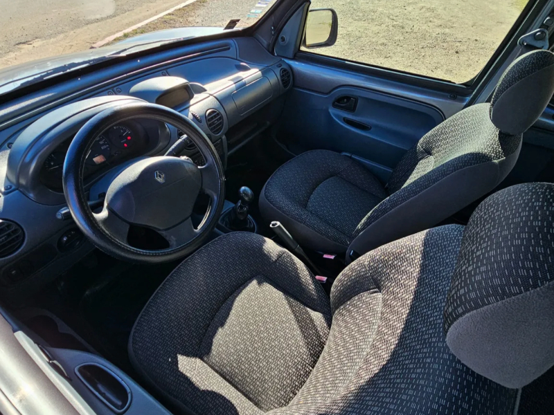 Imagen del Renault 2001  1.5 listo para la venta  