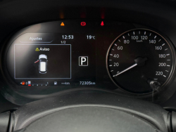 Venta en Uruguay de Nissan Kicks  4 puertas 