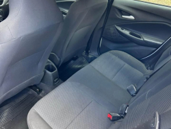 Venta en Uruguay de Chevrolet Onix  4 puertas 