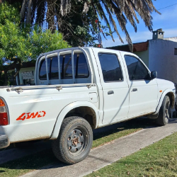 vendo: uy/mazda-ul51-la1-2-9-select-2001-usado-durazno