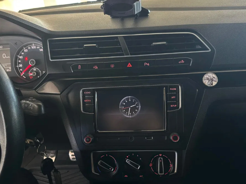 Modelo Saveiro por dentro