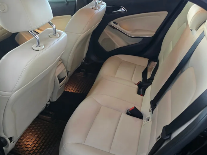 Modelo GLA por dentro