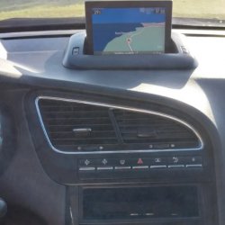 Venta en Uruguay de Peugeot 5008  4 puertas 