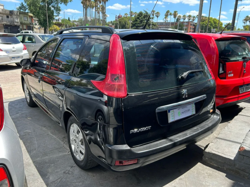 Peugeot 308  Crossover ofrecido en Bolivar 