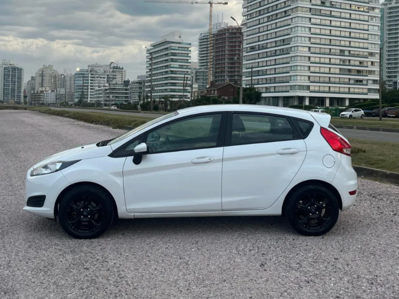 Imagen de  Manual  2015 Ford Fiesta Kinetic