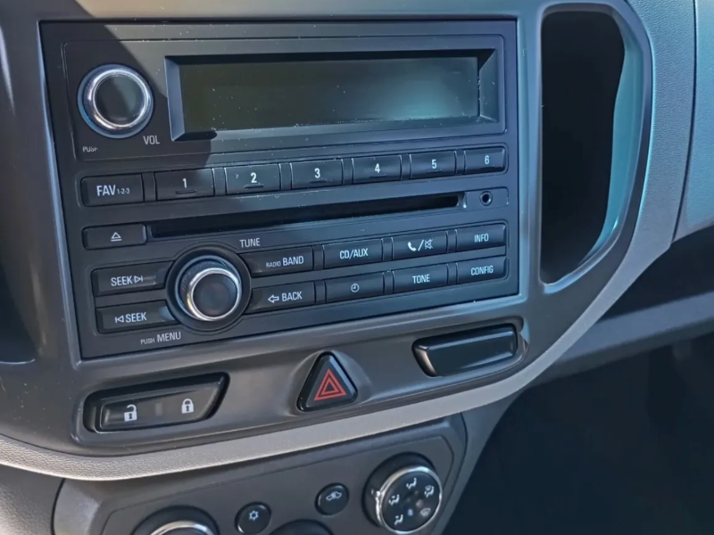 Chevrolet Spin  SUV ofrecido en Minas 