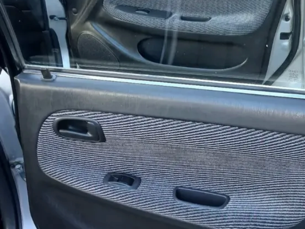 Toyota Corolla  sedán ofrecido en Playa Hermosa 