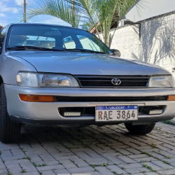 Foto: Toyota Corolla 1.6 GLi 1994 en excelente estado - Oportunidad en Playa Hermosa, Maldonado