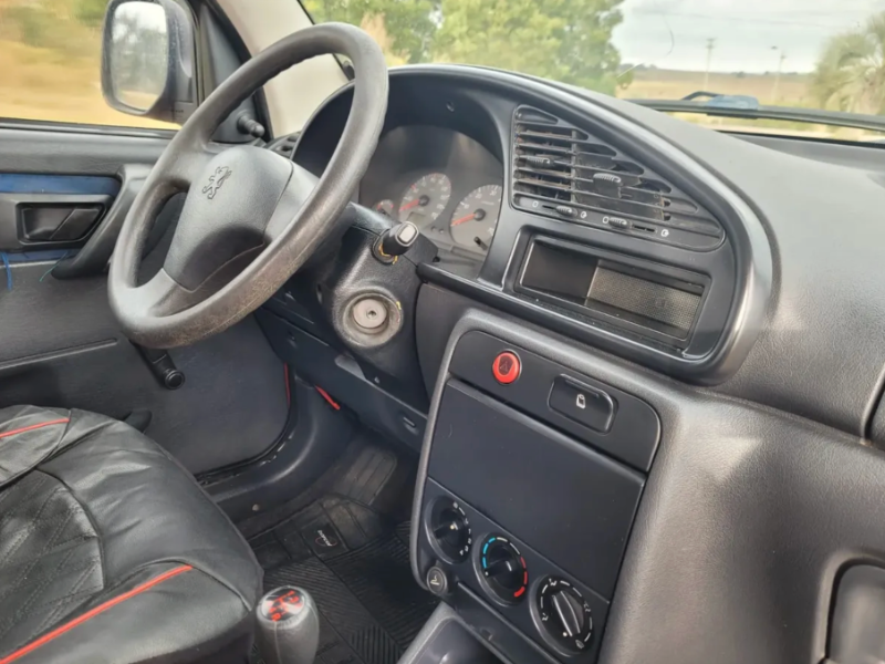 con motor 1.9 a la vista