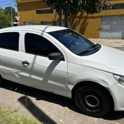 Venta en Uruguay de Volkswagen Gol  4 puertas 