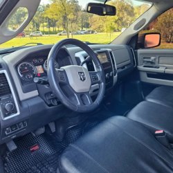 Dodge Ram 2500  puck-up ofrecido en Prado 