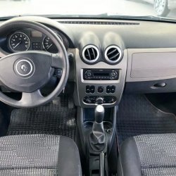 Renault Sandero  hatchback ofrecido en Paysandú 