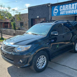 vendo: uy/toyota-fortuner-2-7l-gasolina-vrz-2013-usado-flores