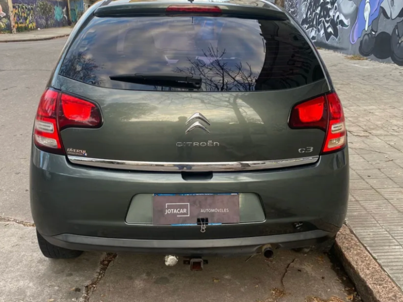 Citroën C3  hatchback ofrecido en Tres Cruces 