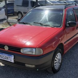 Modelo Parati por dentro