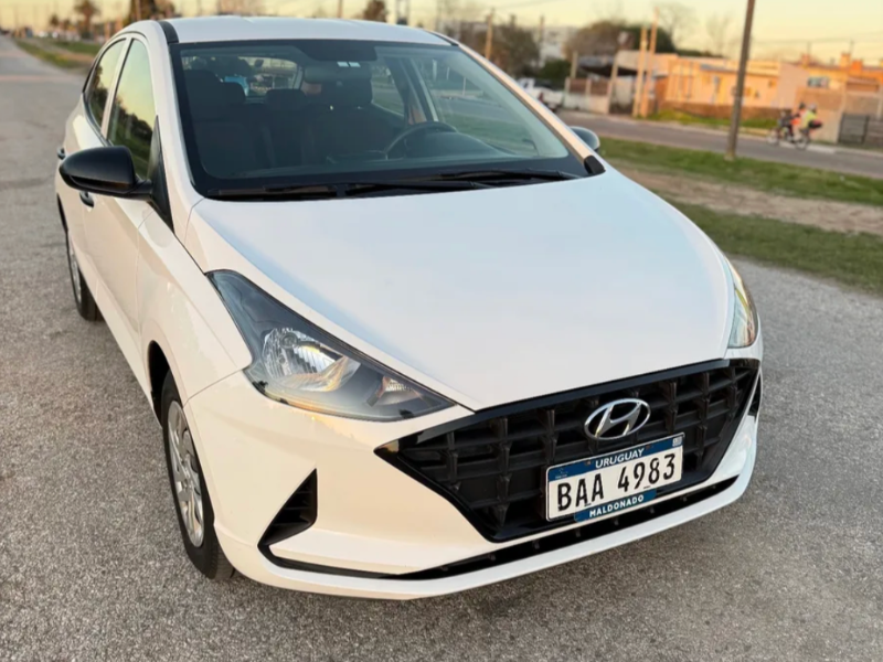 Hyundai HB20  hatchback ofrecido en San Carlos 