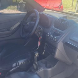 Venta en Uruguay de Chevrolet Montana  2 puertas 