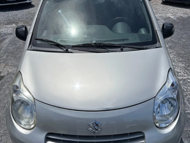 Suzuki Celerio  hatchback ofrecido en Punta del Este 