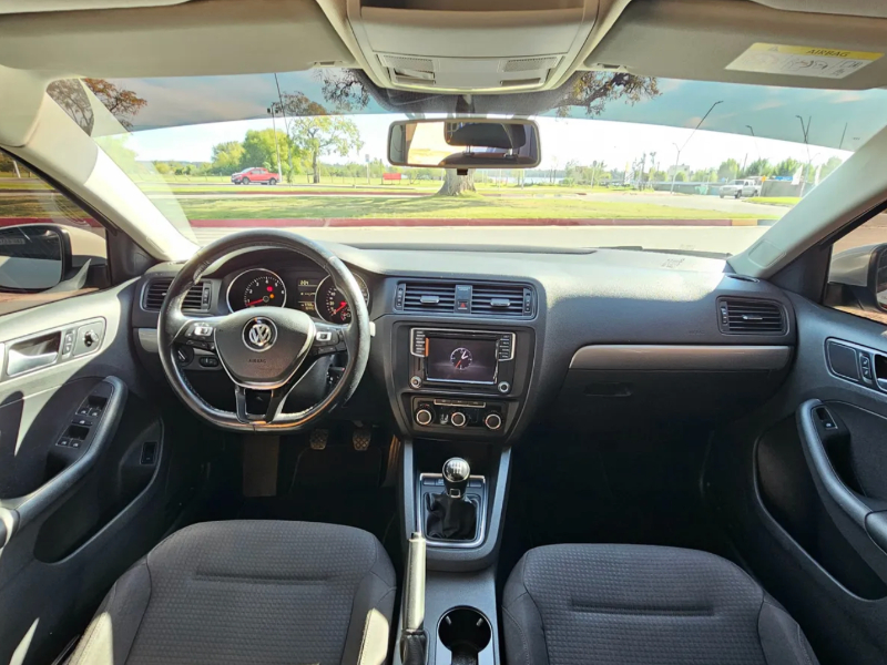 vista interna del Volkswagen