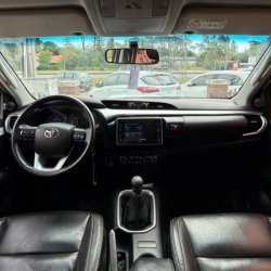 Toyota Hilux Precio