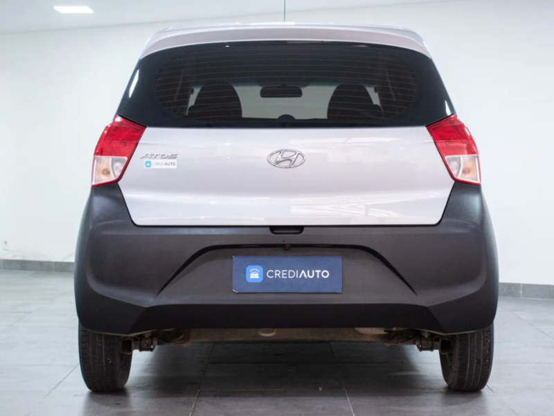 Hyundai Atos  hatchback ofrecido en Malvín 