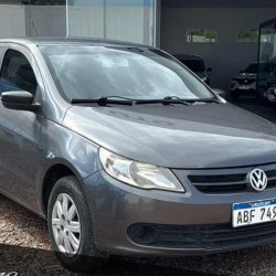 Venta en Uruguay de Volkswagen Gol  4 puertas 