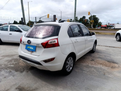 Faw N7  hatchback ofrecido en Ciudad de la Costa 