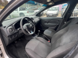 Venta en Uruguay de Renault Sandero  4 puertas 