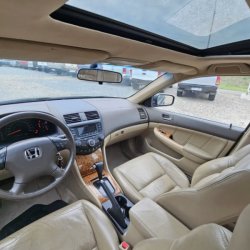 Imagen del Honda 2005  2.4 listo para la venta  