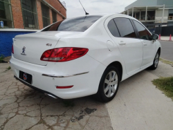 venta de Peugeot 408 usado