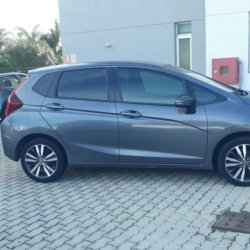 Honda Fit  hatchback ofrecido en Maldonado 
