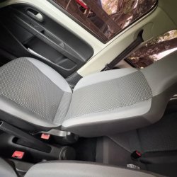 Venta en Uruguay de Volkswagen Up  4 puertas 