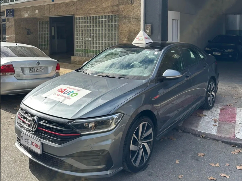 venta de Volkswagen Vento usado