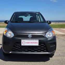 Venta en Uruguay de Suzuki Alto  4 puertas 