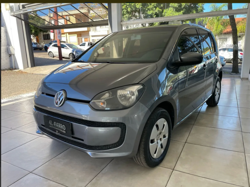 Volkswagen Up  hatchback ofrecido en Rivera 