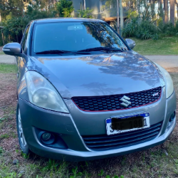Foto: Suzuki Swift 1.2 GL Full 2014 - 118.000 km Económico en Punta Ballena!