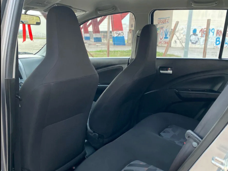 Venta en Uruguay de Suzuki Celerio  4 puertas 