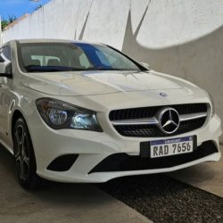 Clase CLA 2016 usado en venta