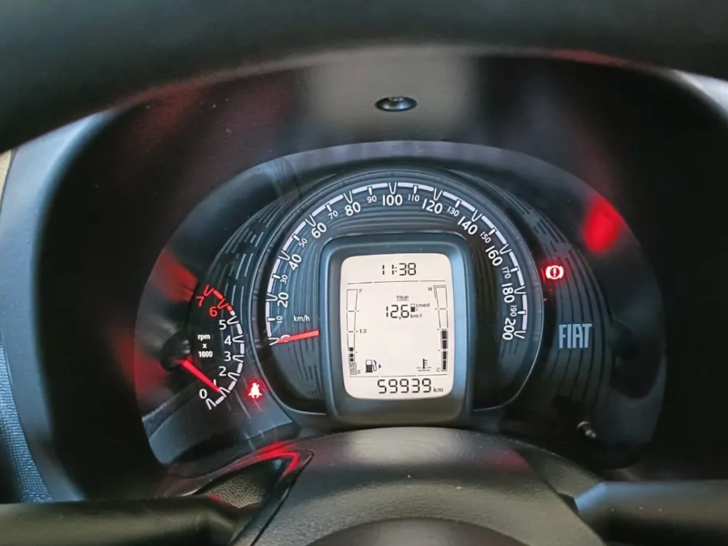 Venta en Uruguay de Fiat Mobi  4 puertas 