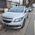 vendo: uy/chevrolet-onix-2015-usado-buceo-montevideo-venta