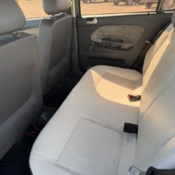 Venta en Uruguay de Volkswagen Gol  4 puertas 